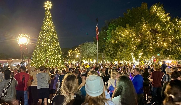 christmas tree lighting san antonio - City Of New Braunfels Government